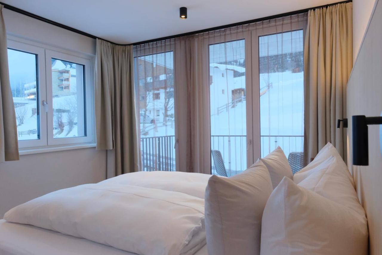 סן אנטון Hotel Die Arlbergerin -New- All-In Super Flex Rate (Adults Only) מראה חיצוני תמונה