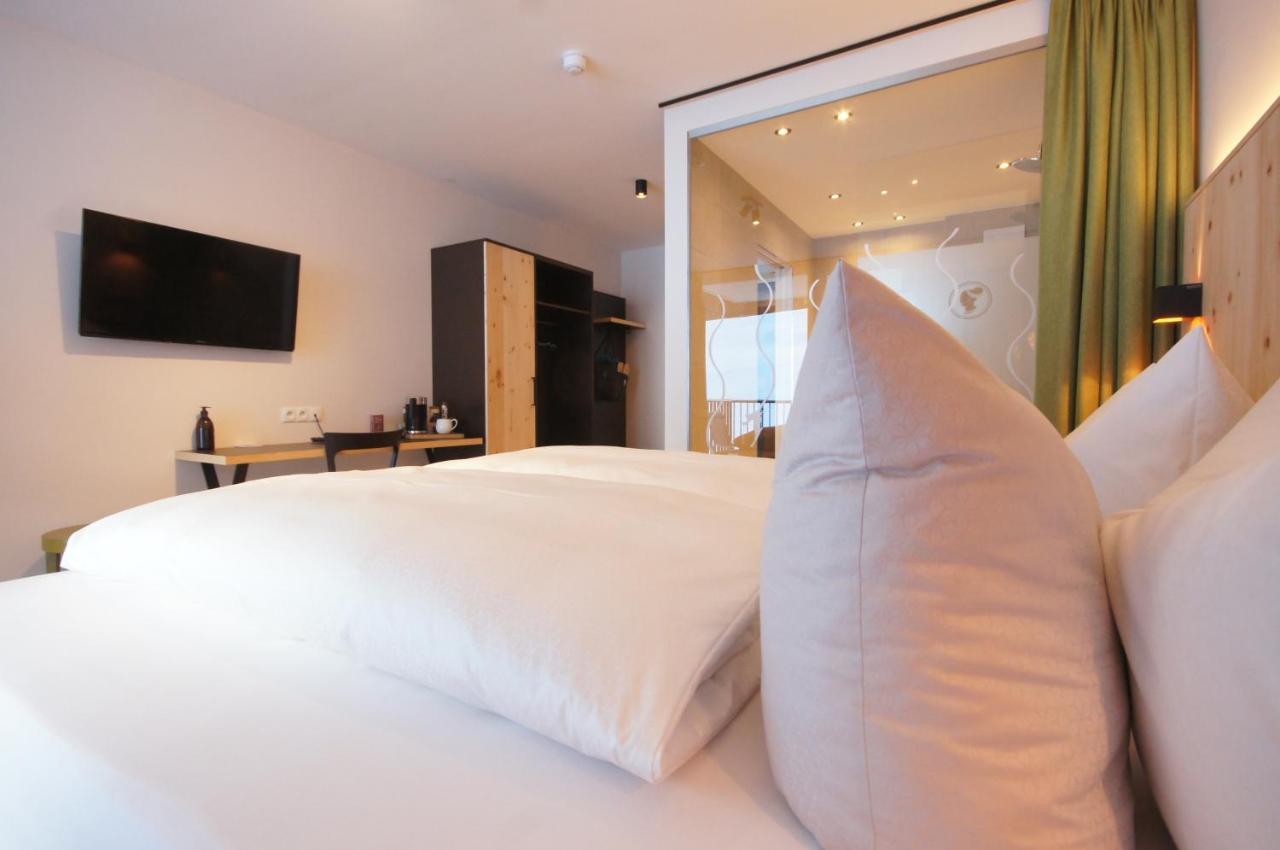 סן אנטון Hotel Die Arlbergerin -New- All-In Super Flex Rate (Adults Only) מראה חיצוני תמונה