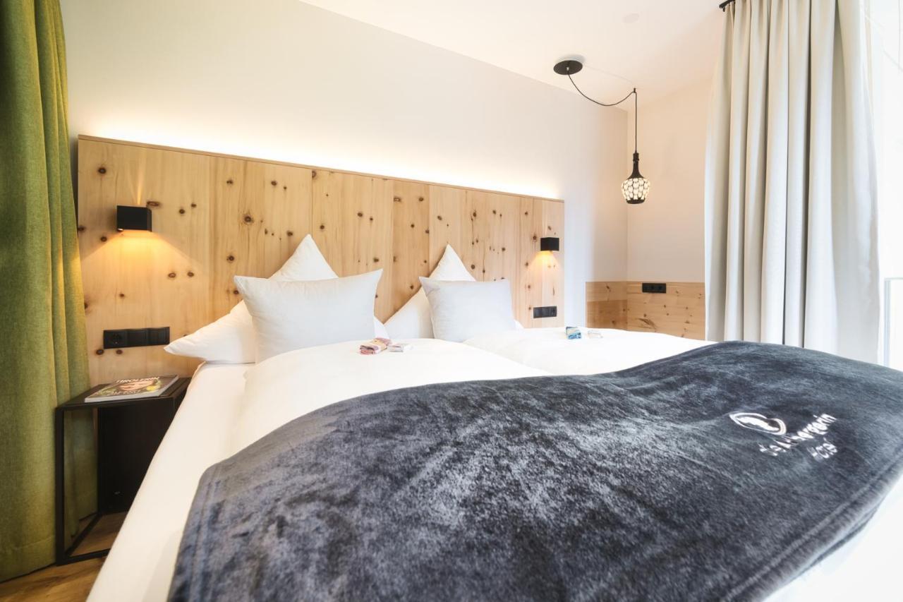 סן אנטון Hotel Die Arlbergerin -New- All-In Super Flex Rate (Adults Only) מראה חיצוני תמונה